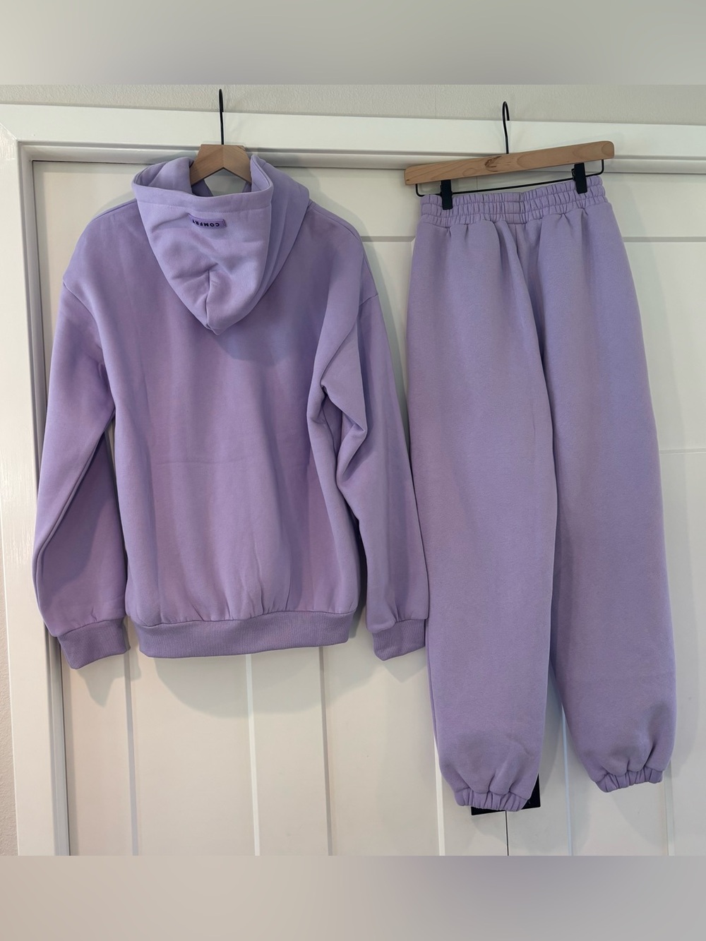 Comfrt Pastel Edit Lilac Women's Sweatsuit Set - Cozy Casual Fit - Picture 5 of 11